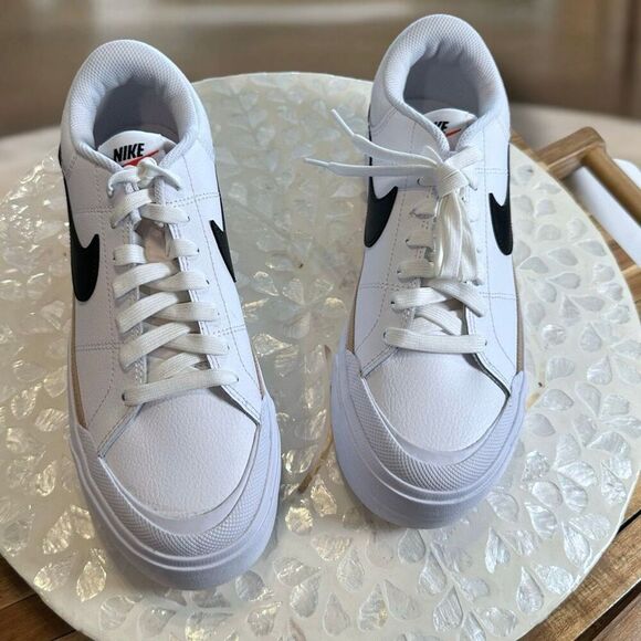 Nike Court Legacy Lift Shoes Platform Sneakers DM7590-100 Women’s Size 8.5 - Picture 5 of 14